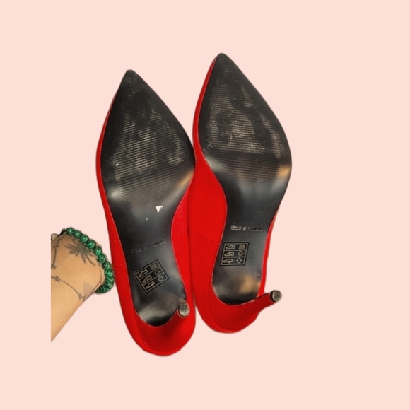 RED HEELS - Picture 3 of 4